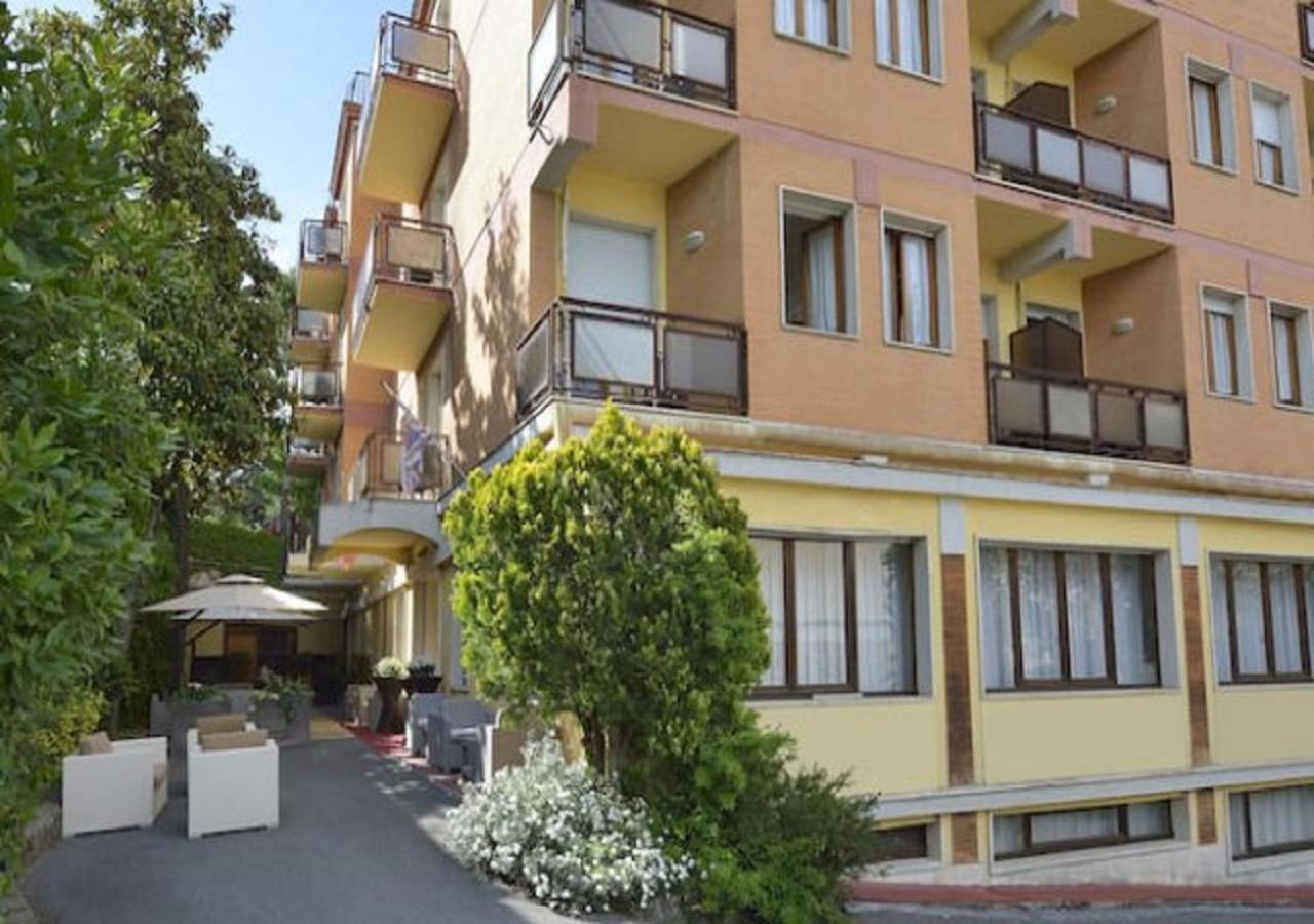 Hotel Attico Chianciano Terme Exterior foto